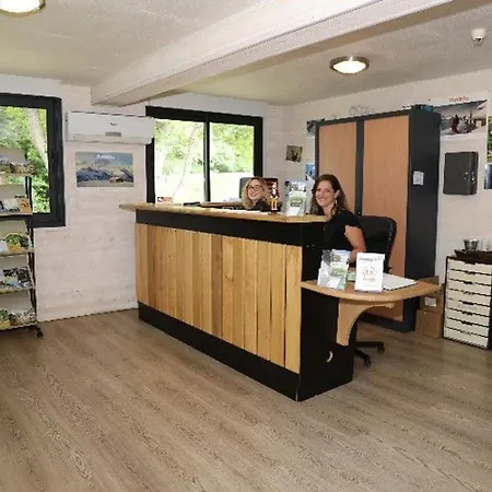 Confortable 4 Pers Avec Terrasse - Api-1-52-391 *