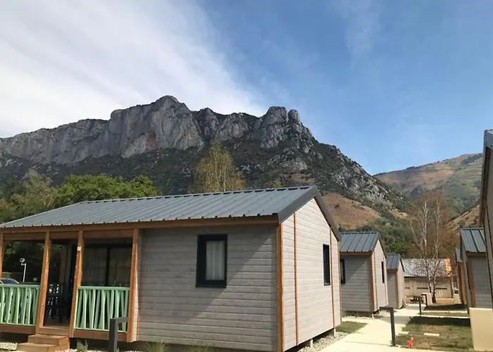 Κάμπινγκ Confortable 4 Pers Avec Terrasse - Api-1-52-391 *